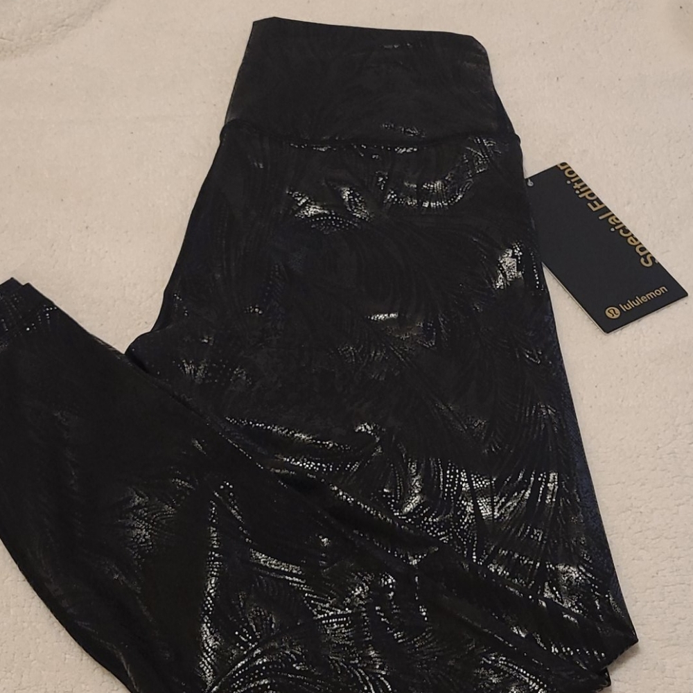 Special Edition Wunder Under HR 28" shine tight